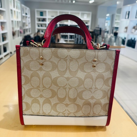 NWT COACH Lunar New Year Dempsey Tote 22 Signature Canvas Rabbit Carriag… - Picture 4 of 8